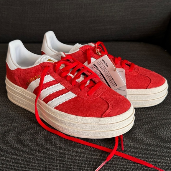 adidas Shoes - Adidas Gazelle US5.5 Women. New. Original.